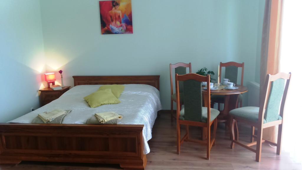 Bakster Bed & Breakfast Wladyslawowo Phòng bức ảnh